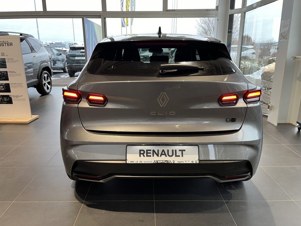 Renault Clio Exposé-Bild 12