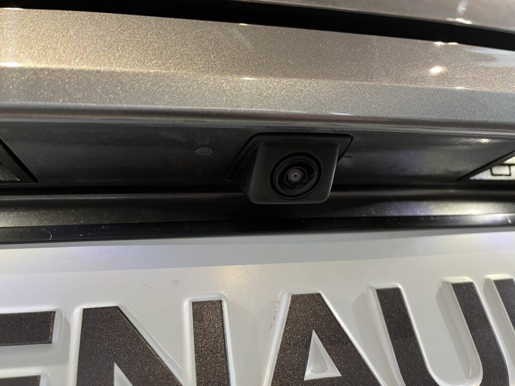 Renault Clio Exposé-Bild 14