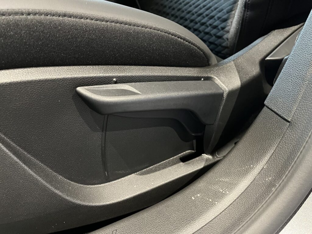 Renault Clio Exposé-Bild 21