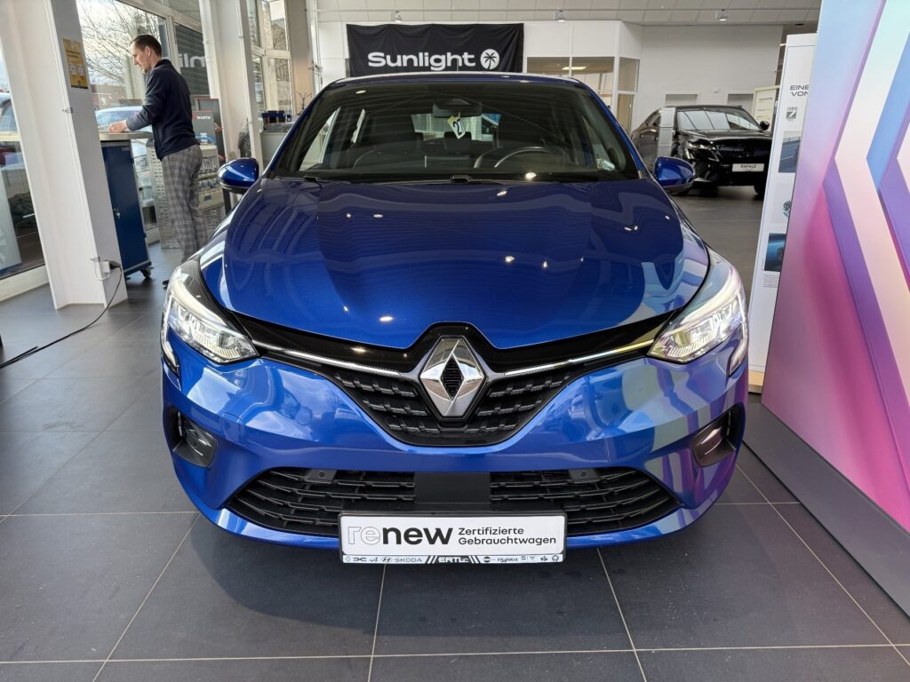 Renault Clio Exposé-Bild 2