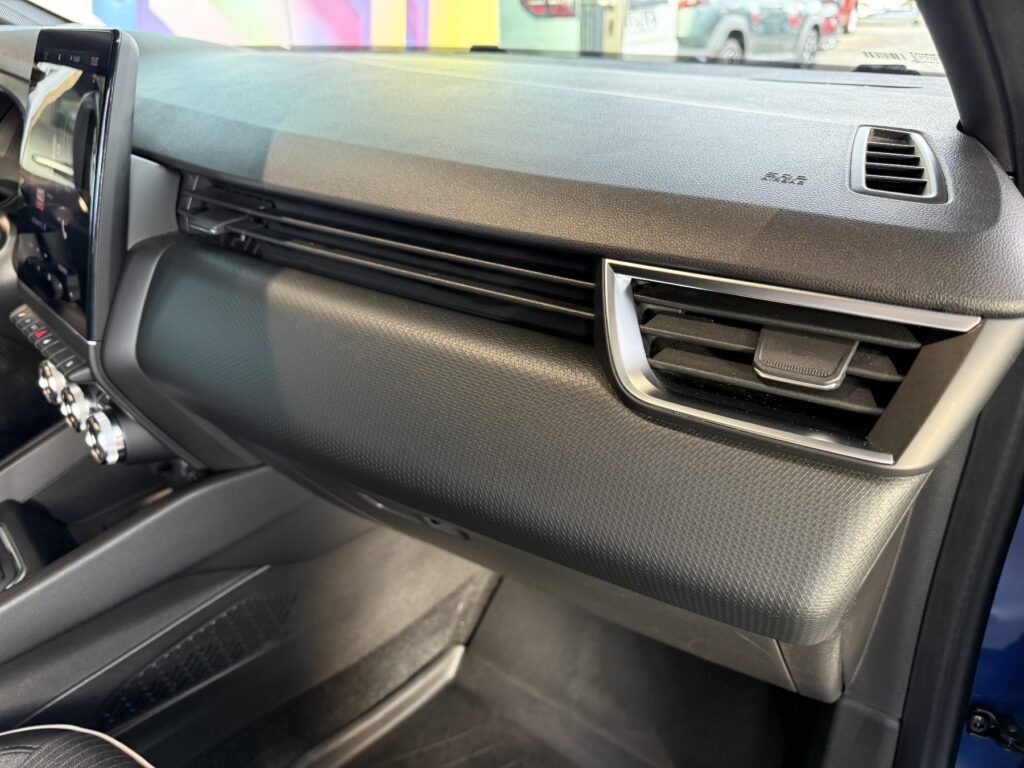 Renault Clio Exposé-Bild 7