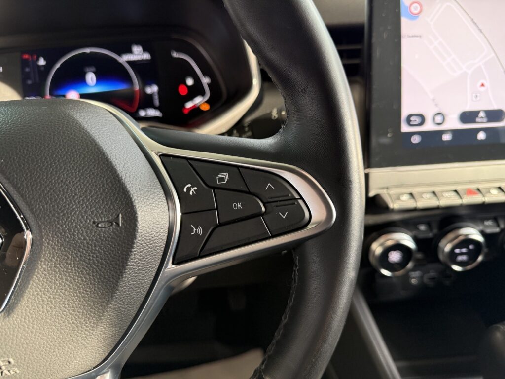 Renault Clio Exposé-Bild 26