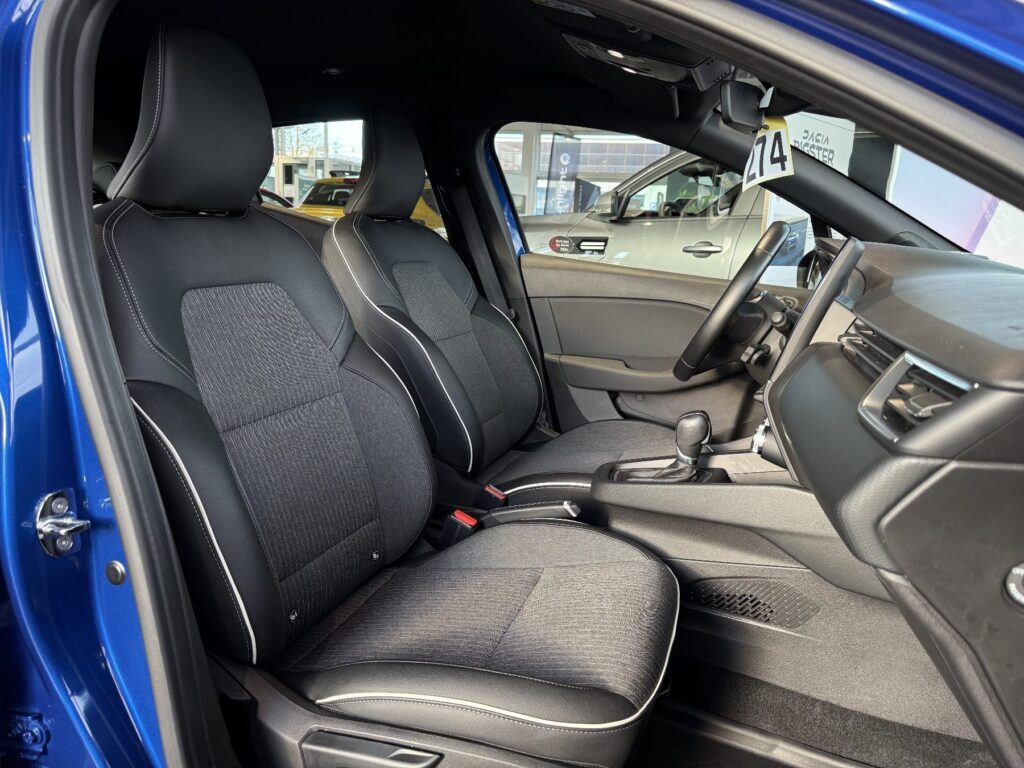 Renault Clio Exposé-Bild 6