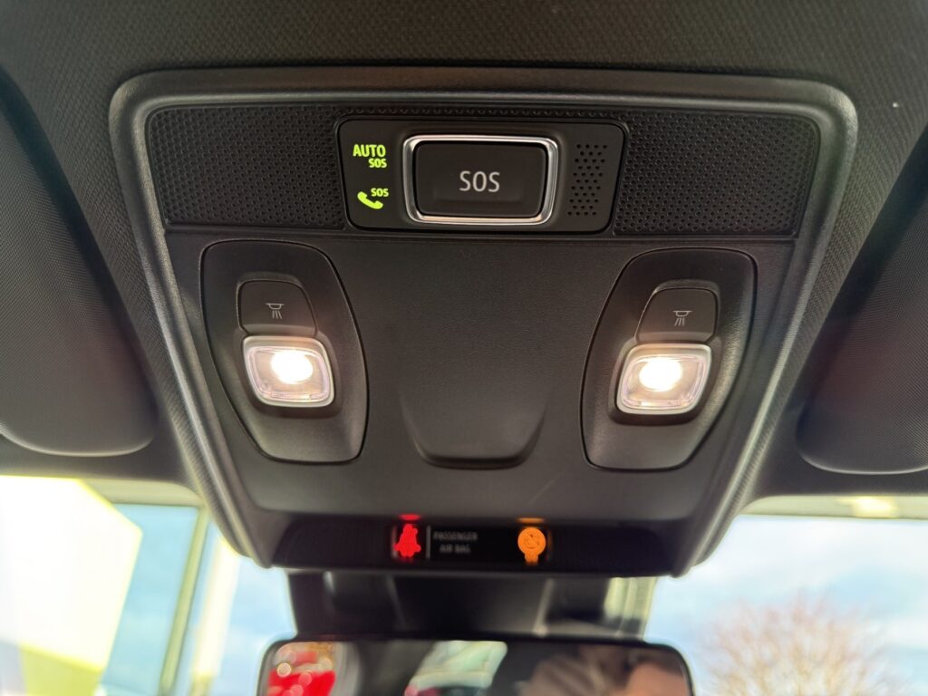 Renault Clio Exposé-Bild 36