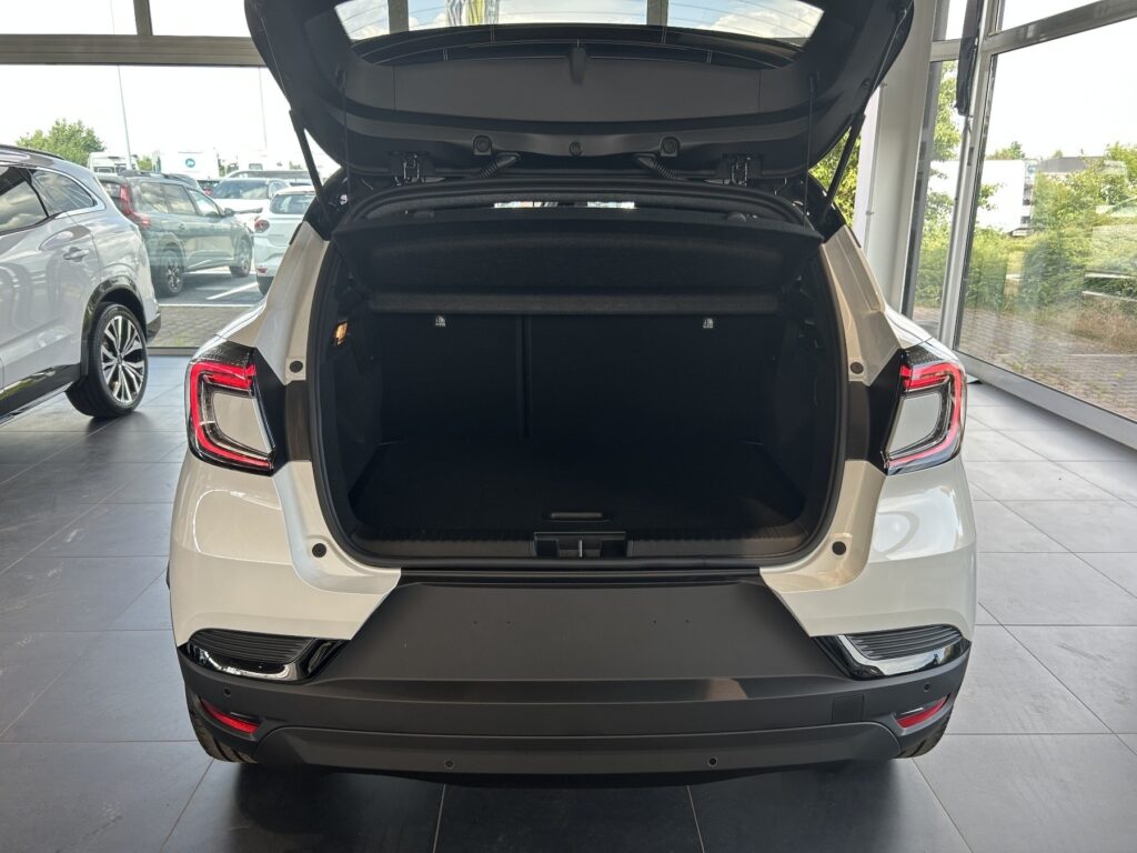 Renault Captur Exposé-Bild 12