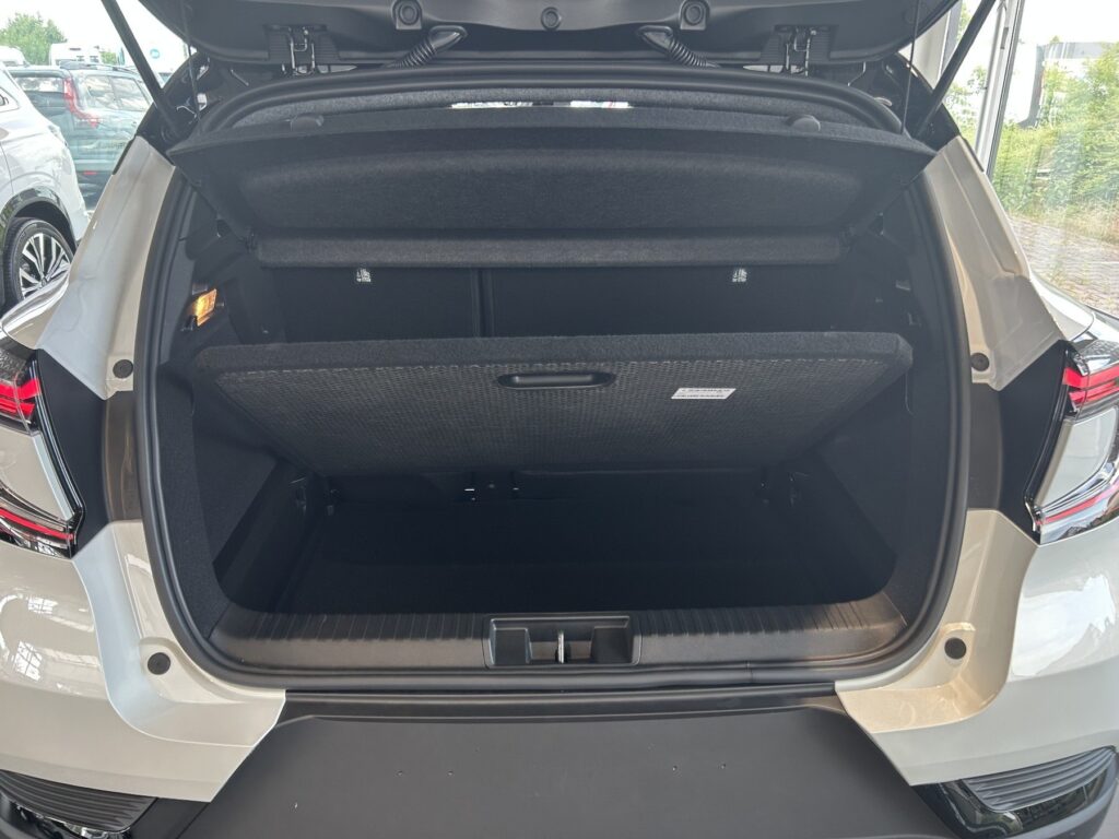 Renault Captur Exposé-Bild 13