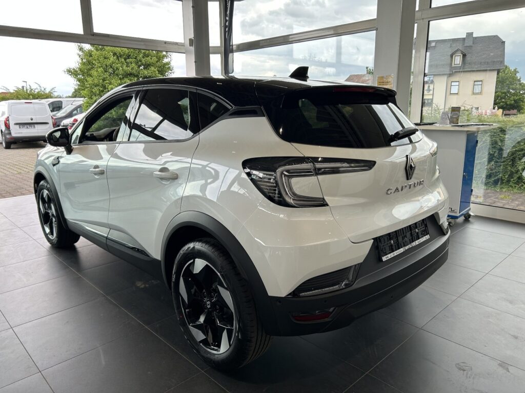 Renault Captur Exposé-Bild 14