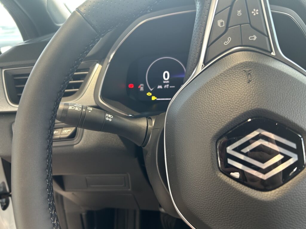 Renault Captur Exposé-Bild 19