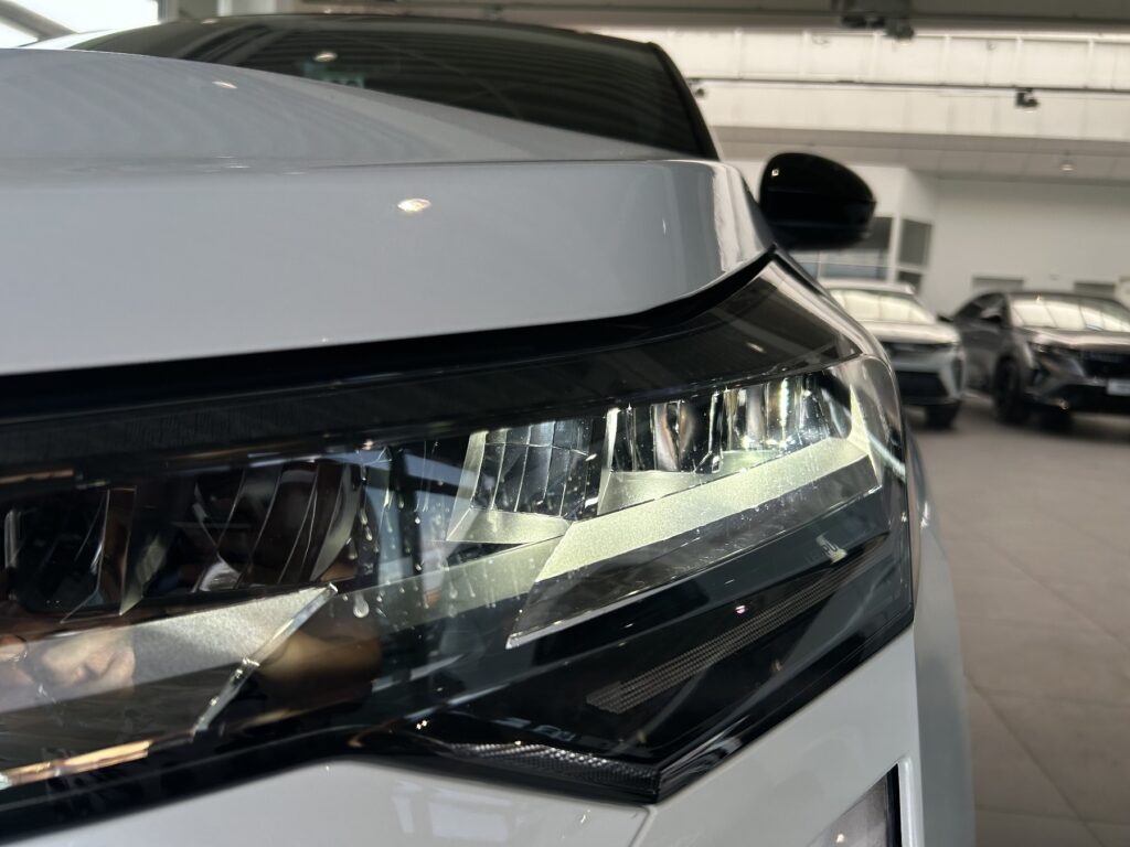 Renault Captur Exposé-Bild 22