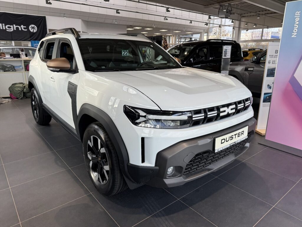 Dacia Duster Exposé-Bild 3