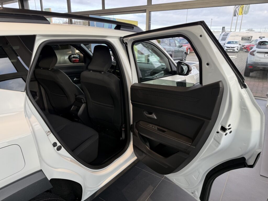 Dacia Duster Exposé-Bild 9