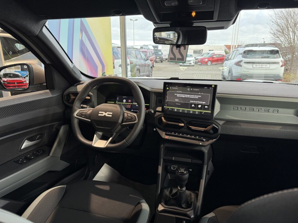 Dacia Duster Exposé-Bild 11