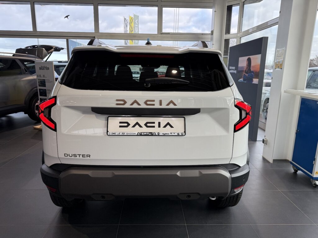 Dacia Duster Exposé-Bild 15