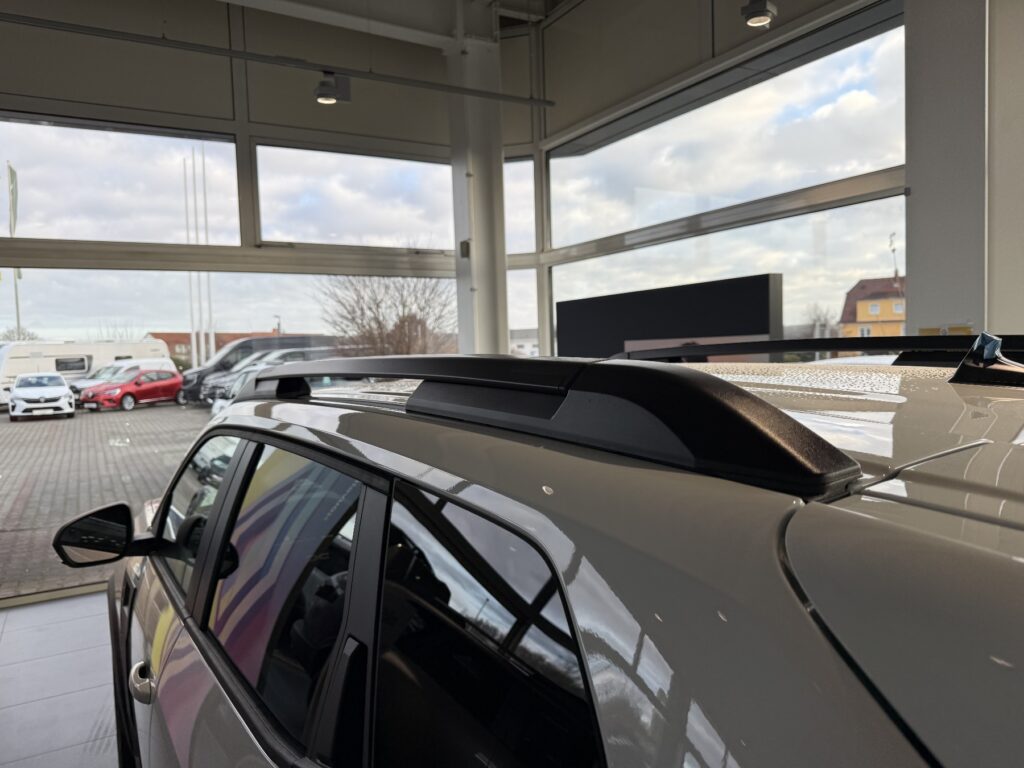 Dacia Duster Exposé-Bild 22