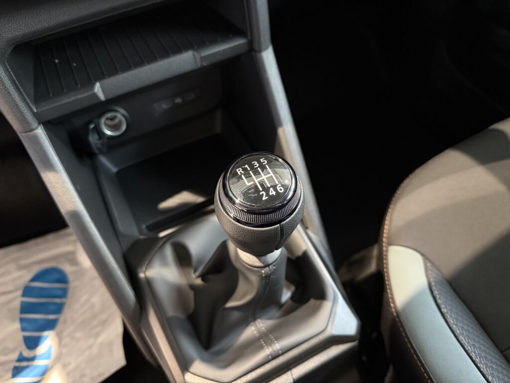 Dacia Duster Exposé-Bild 36