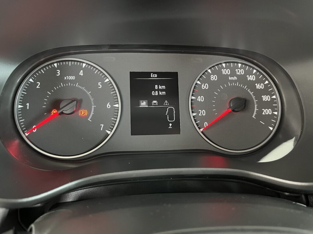 Dacia Jogger Exposé-Bild 23