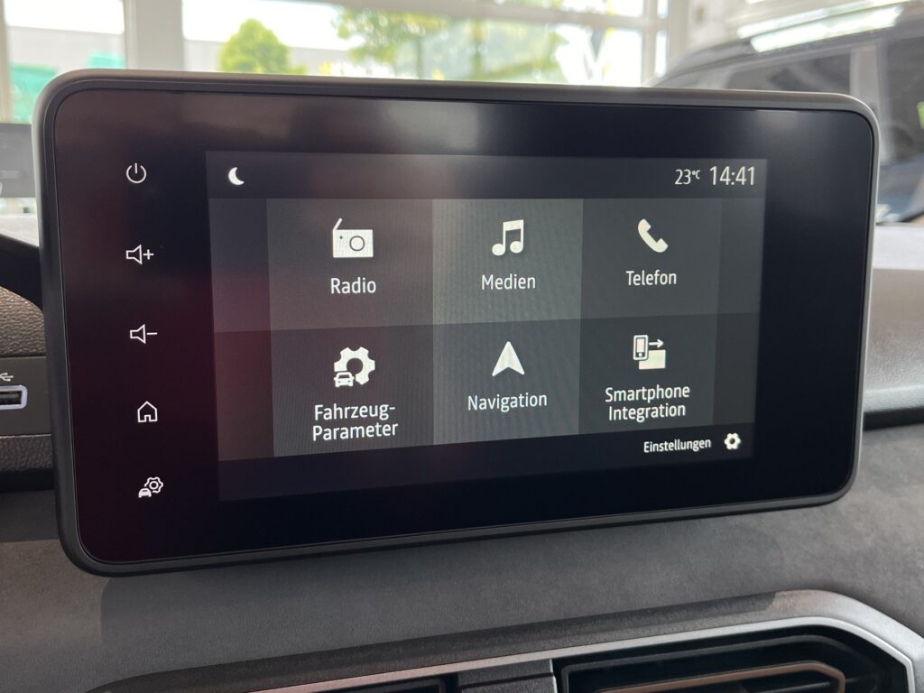 Dacia Jogger Exposé-Bild 32