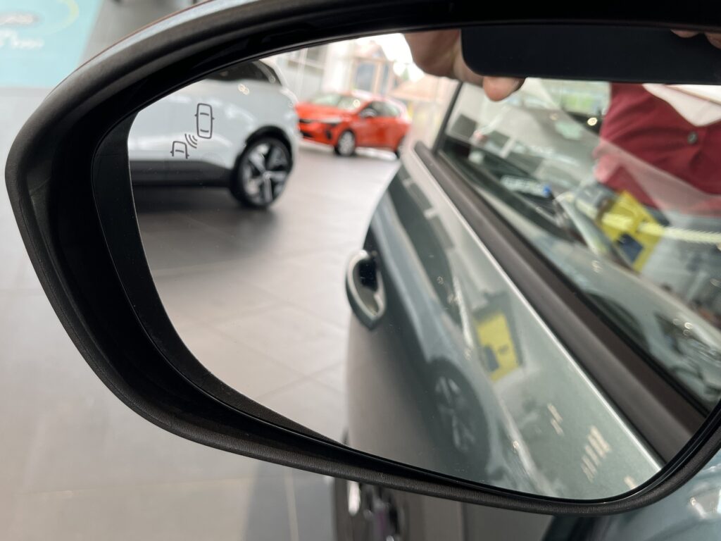 Dacia Jogger Exposé-Bild 35