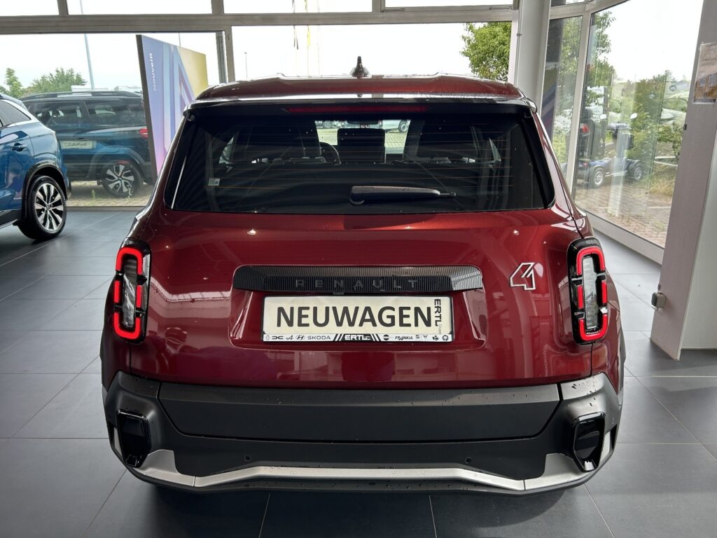 Renault R 4 Exposé-Bild 17