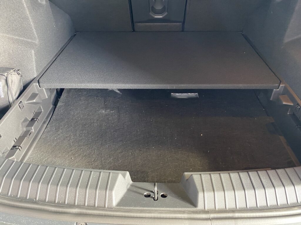 Dacia Bigster Exposé-Bild 20