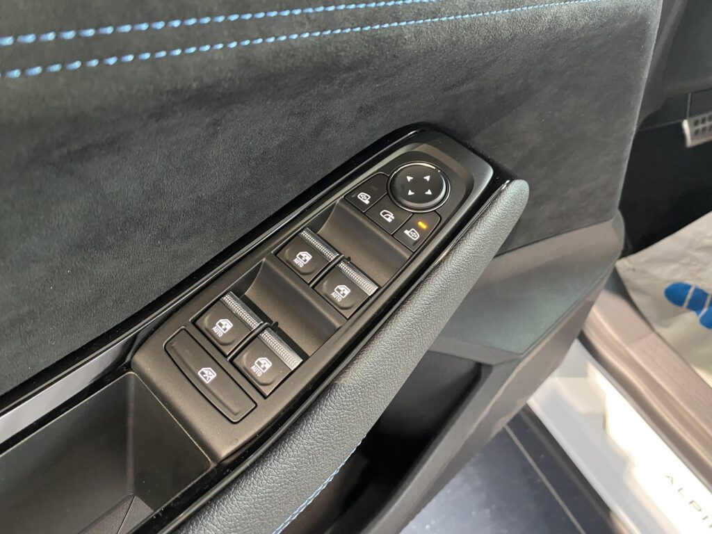 Renault Austral Exposé-Bild 27