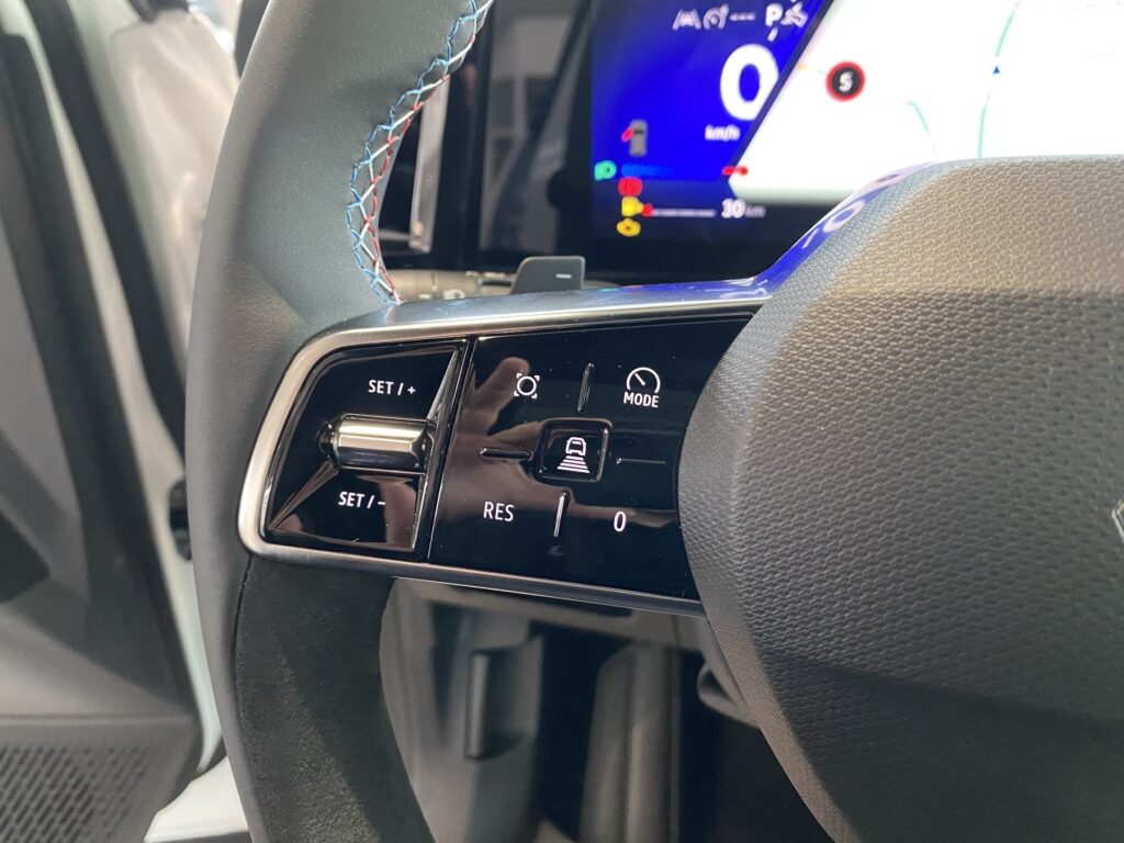 Renault Austral Exposé-Bild 33