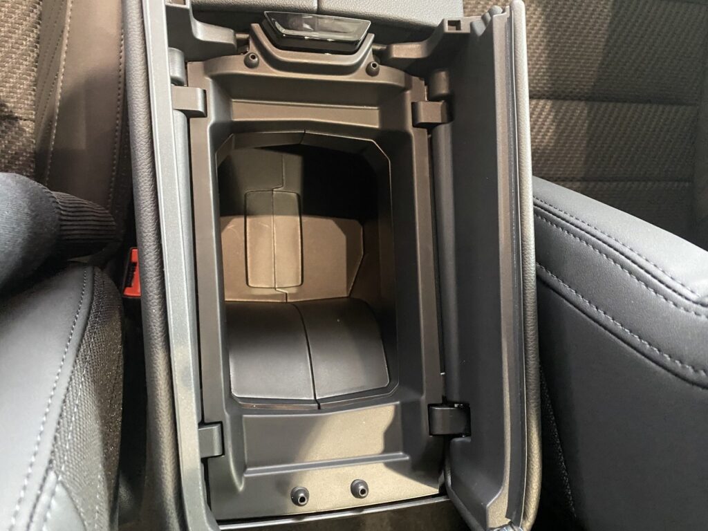 Renault Austral Exposé-Bild 42