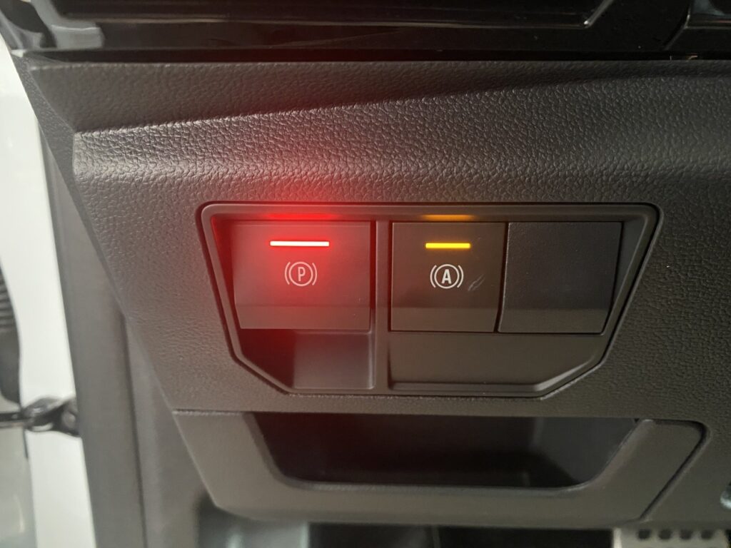 Renault Austral Exposé-Bild 44