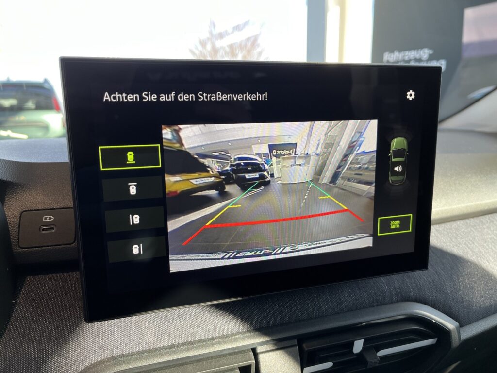 Dacia Sandero Exposé-Bild 34