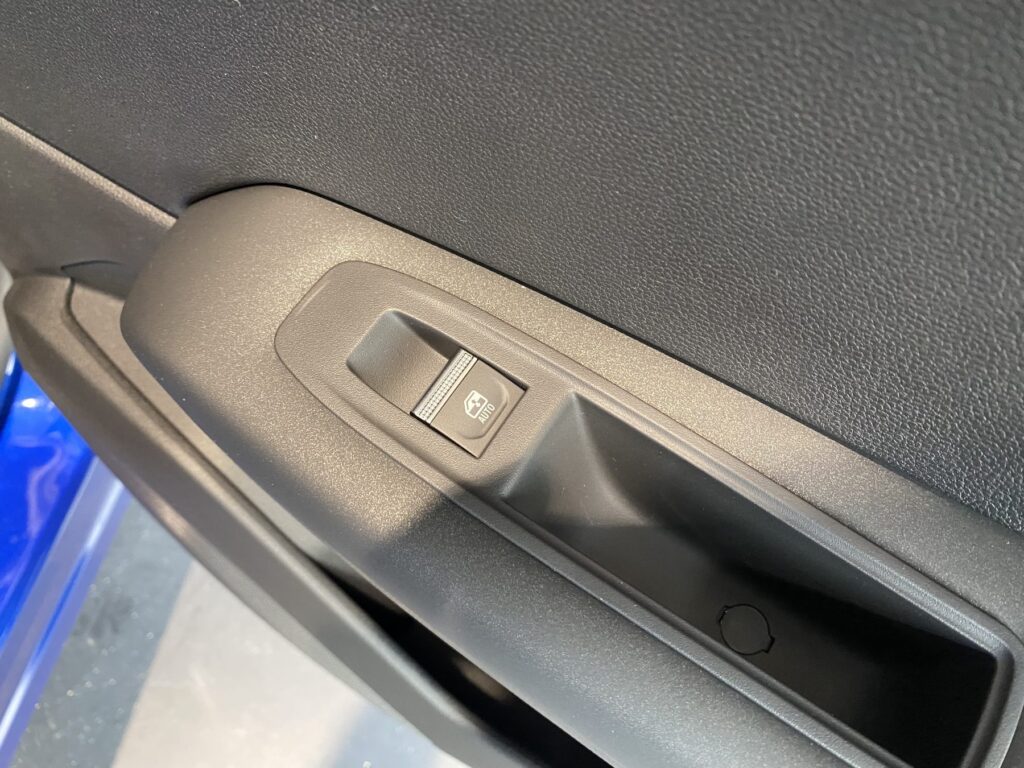 Renault Symbioz Exposé-Bild 12