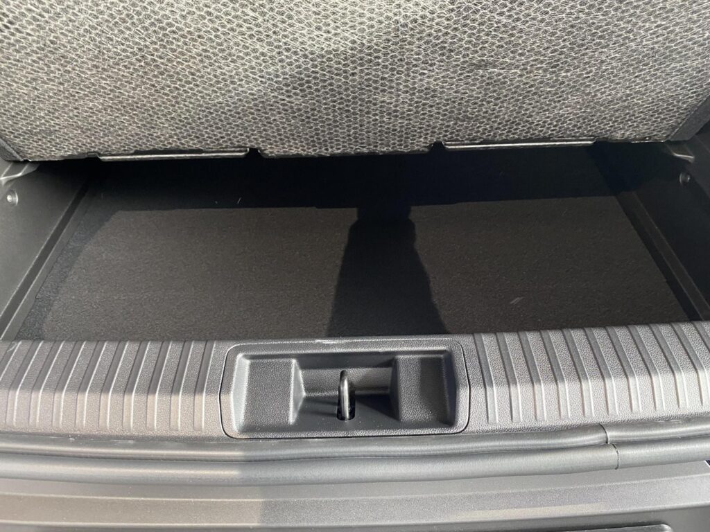 Renault Symbioz Exposé-Bild 18