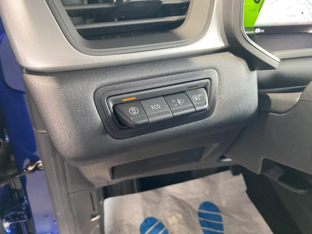 Renault Symbioz Exposé-Bild 35