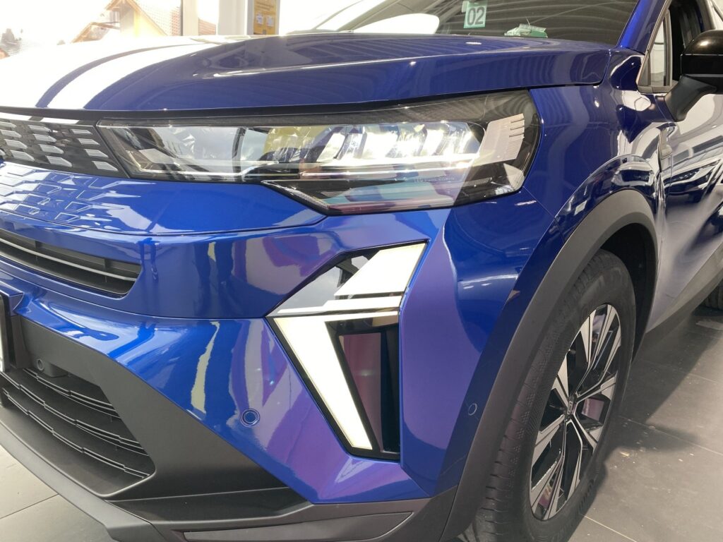 Renault Symbioz Exposé-Bild 36