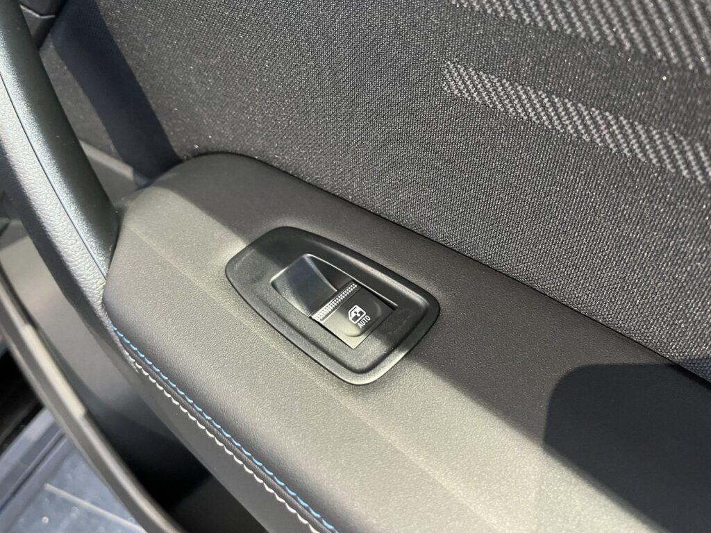 Renault Symbioz Exposé-Bild 5