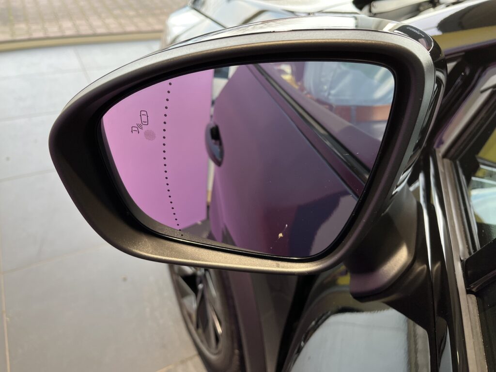 Renault Symbioz Exposé-Bild 22