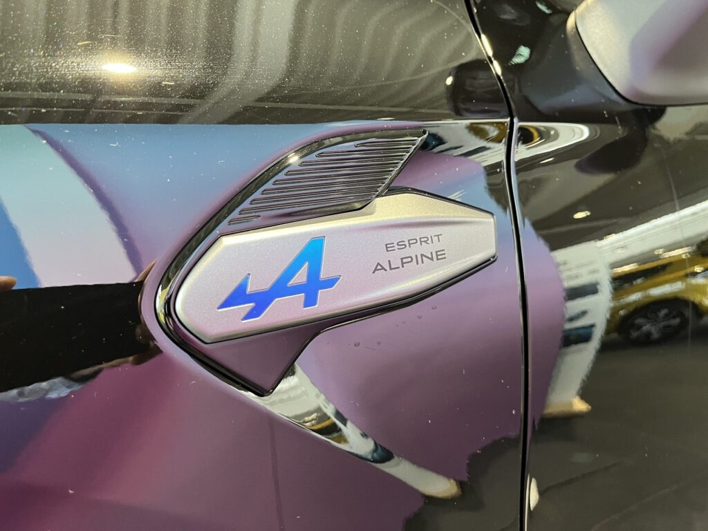 Renault Symbioz Exposé-Bild 39