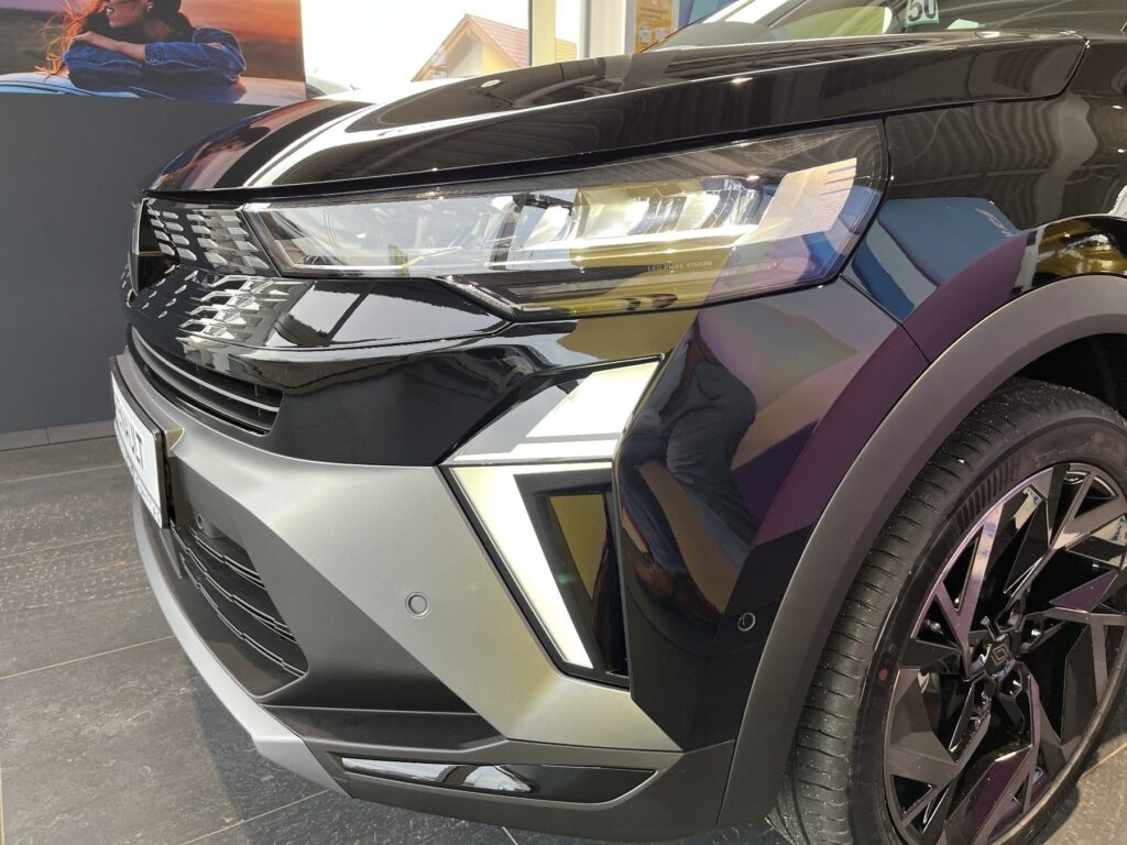 Renault Symbioz Exposé-Bild 45