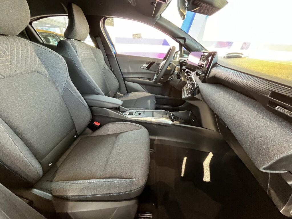 Renault Clio Exposé-Bild 6