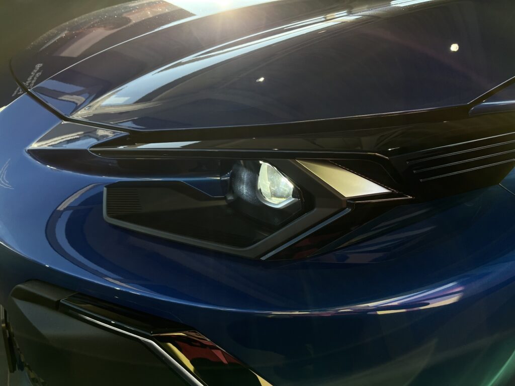 Renault Clio Exposé-Bild 41