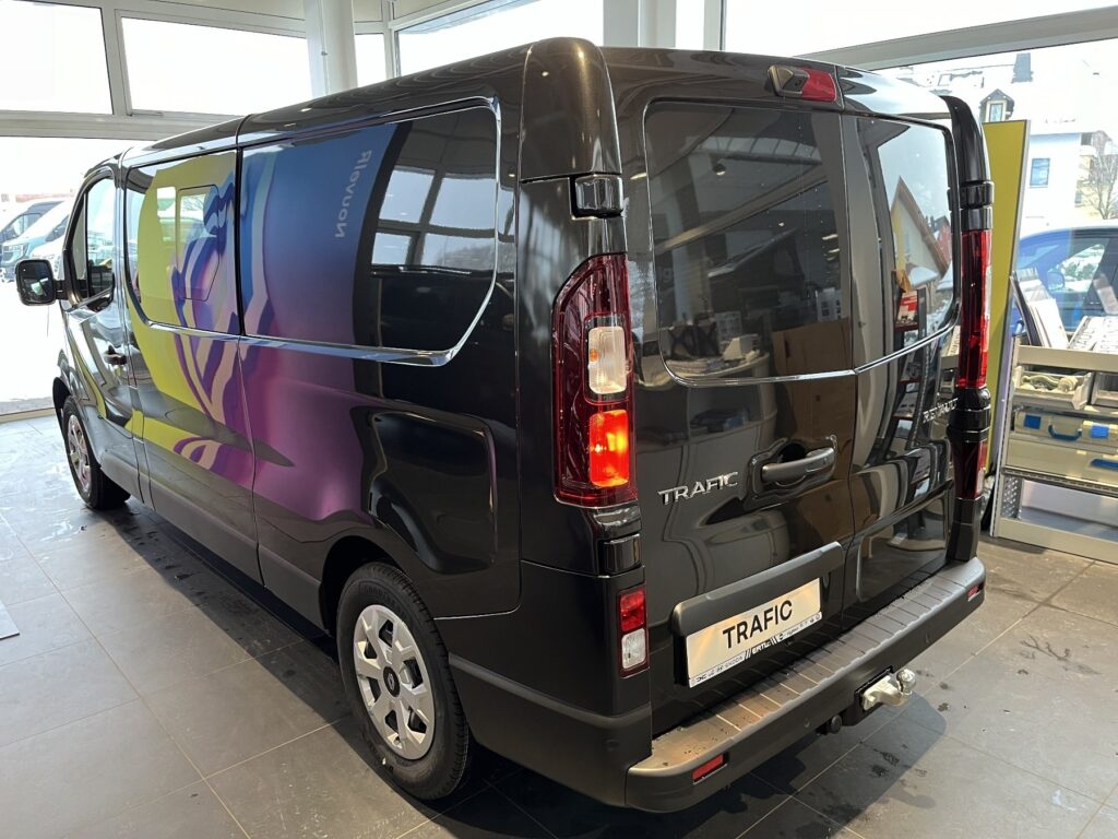 Renault Trafic Exposé-Bild 18