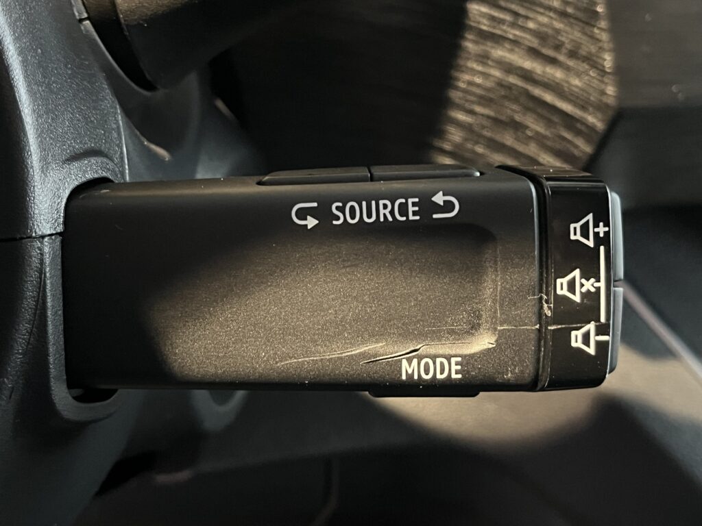 Renault Trafic Exposé-Bild 28