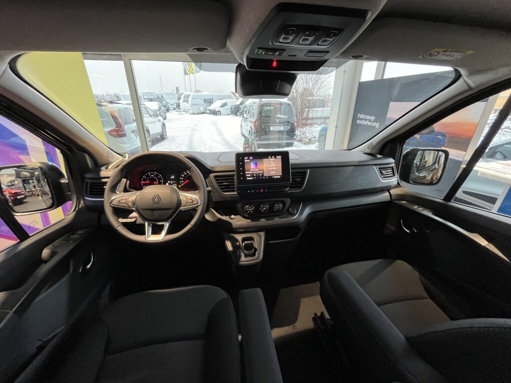 Renault Trafic Exposé-Bild 38