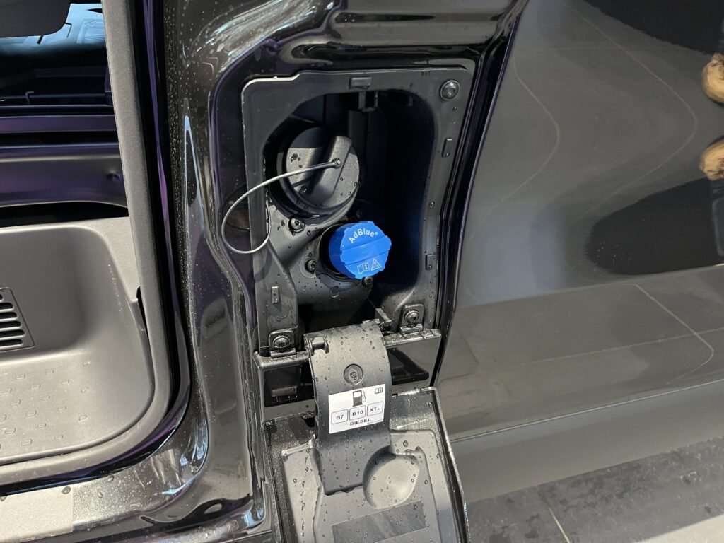 Renault Trafic Exposé-Bild 42