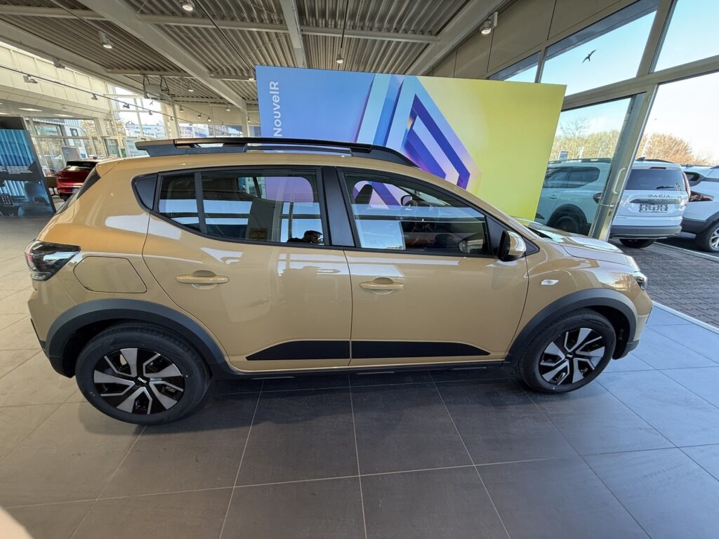 Dacia Sandero Exposé-Bild 4