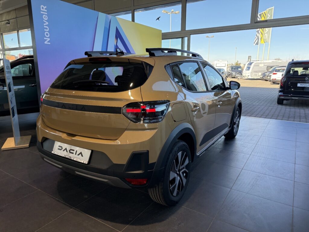 Dacia Sandero Exposé-Bild 14