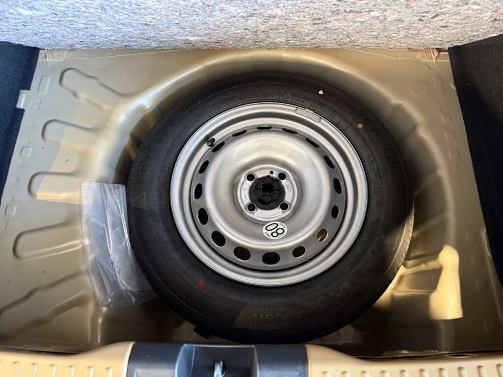 Dacia Sandero Exposé-Bild 19