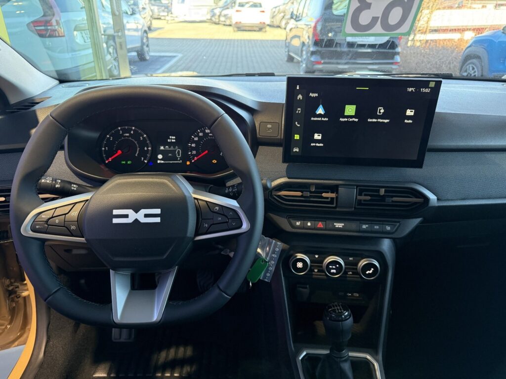 Dacia Sandero Exposé-Bild 25