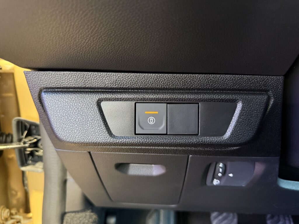 Dacia Sandero Exposé-Bild 40