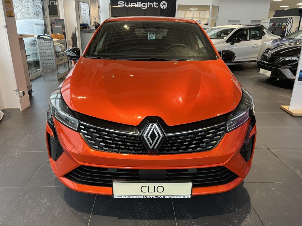 Renault Clio Exposé-Bild 2