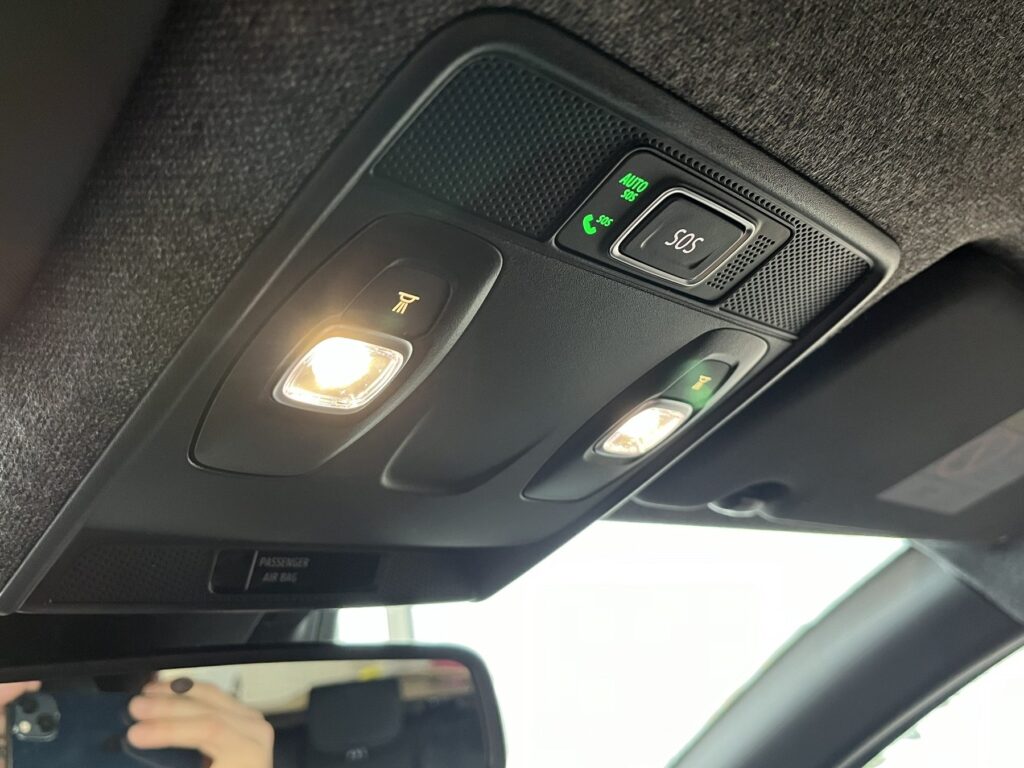 Renault Clio Exposé-Bild 36